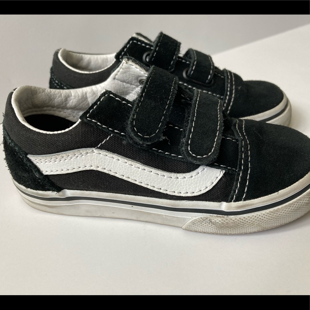 Toddler shoes